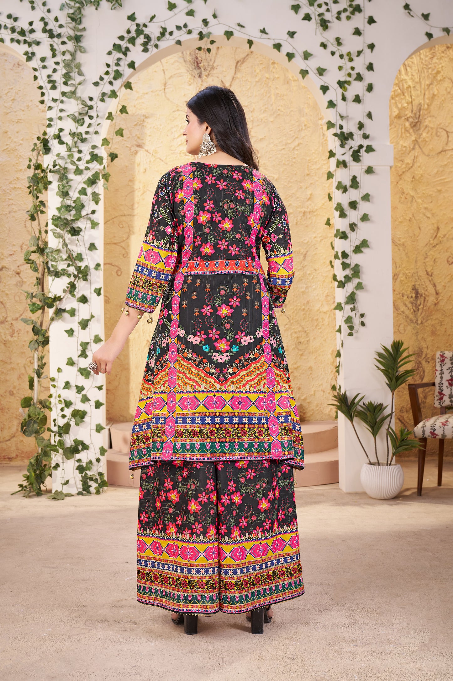 Swarah-Heavy Fancy Plazo Pair With Dupatta Set