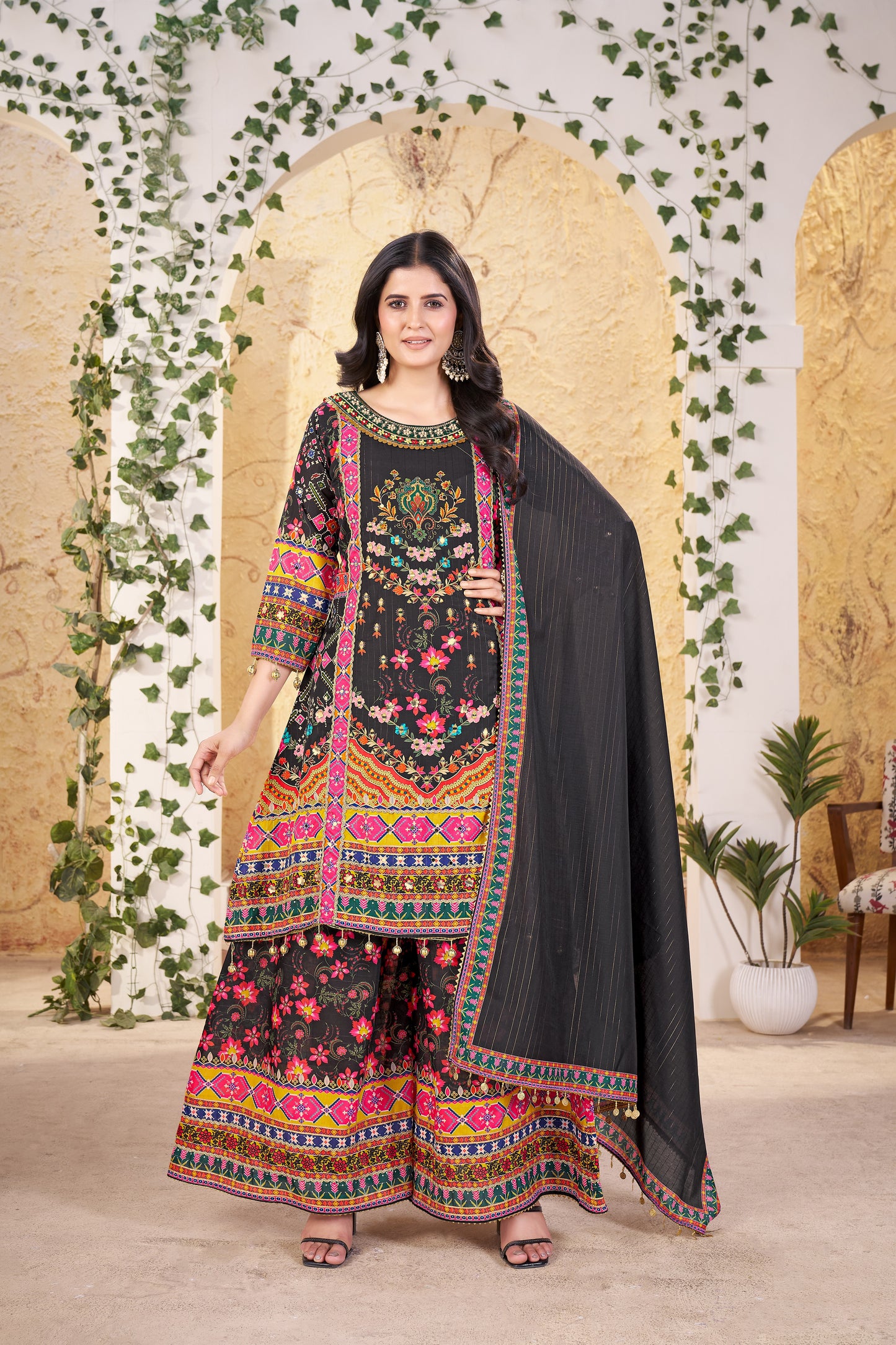 Swarah-Heavy Fancy Plazo Pair With Dupatta Set