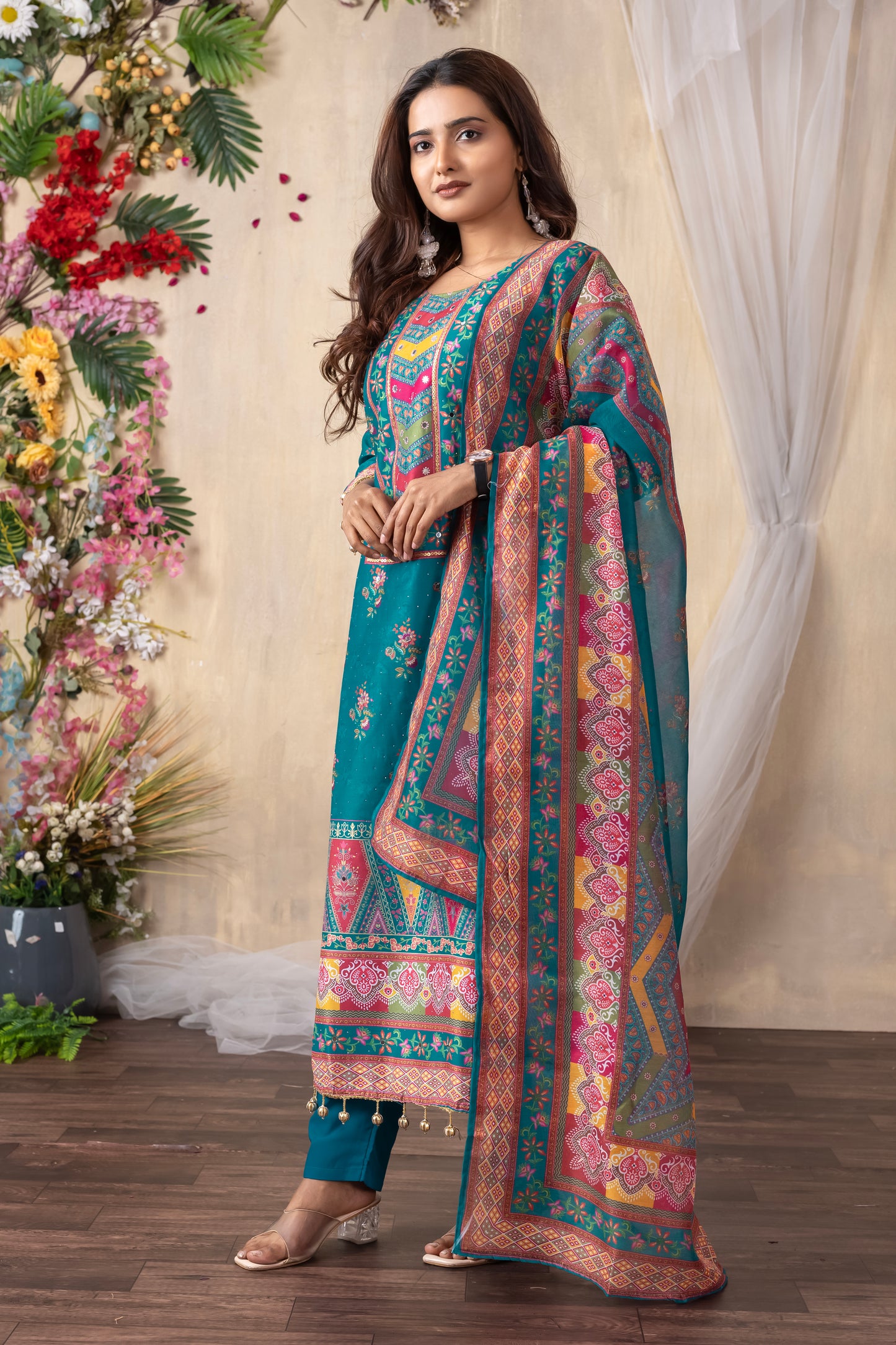 Naaz Heavy Fancy Pair with Dupatta Set