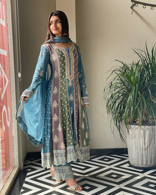 4 RAM HEAVY DESIGNER SUIT AND PLAZZO & DUPATTA SET