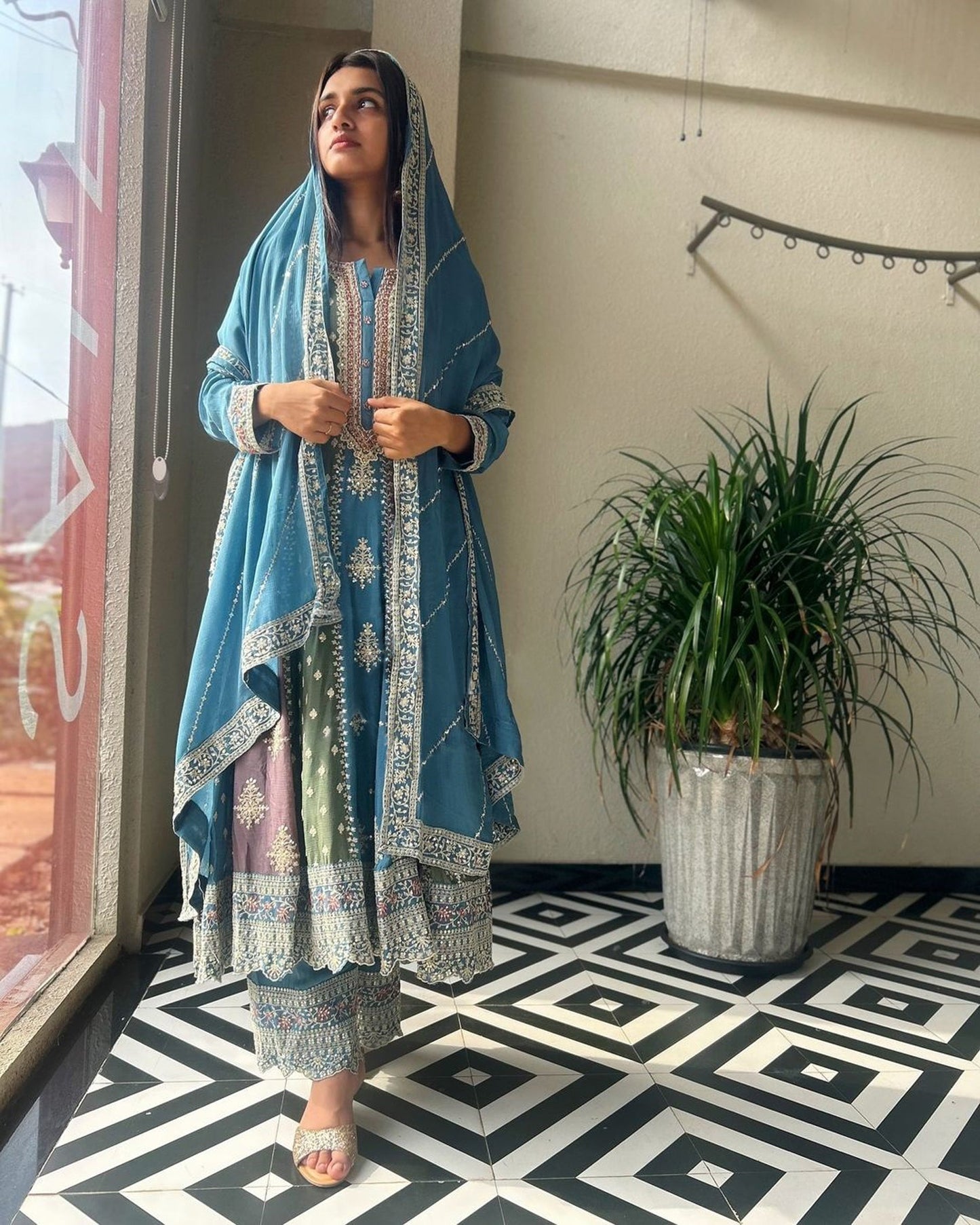 4 RAM HEAVY DESIGNER SUIT AND PLAZZO & DUPATTA SET