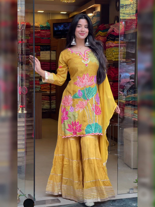 HAYAT- HEAVY FANCY KURTI SARARA PAIR WITH DUPATTA SET